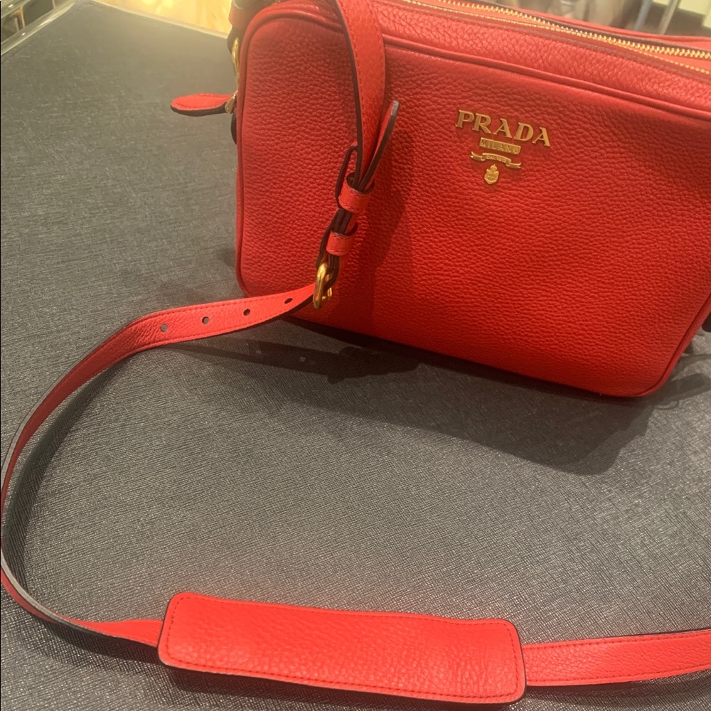 Prada crossbody - Picture 2 of 4